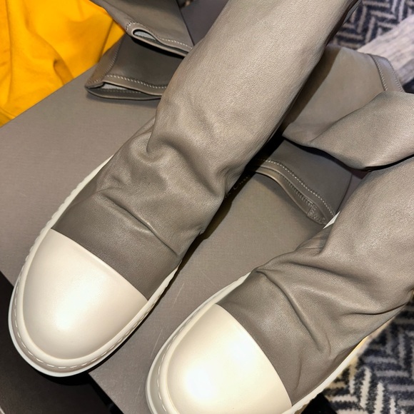 Ssense exclusive over the knee Rick owens - Picture 5 of 5